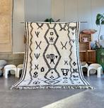 Moroccan Modern Beni Ouarain Rug - Contemporary Boho Carpet, Huis en Inrichting, Nieuw