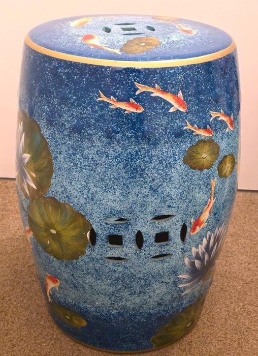 Tabouret - Glacis - Koi tabouret en céramique, Antiek en Kunst, Kunst | Designobjecten