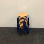 Complete set van 10 stuks schoolkrukken Presikhaaf,, Huis en Inrichting, Gebruikt, Hout, Vijf, Zes of meer stoelen
