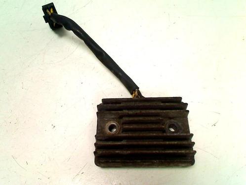 Kawasaki ER 5 439C SPANNINGSREGELAAR, Motoren, Onderdelen | Kawasaki, Gebruikt, Ophalen of Verzenden