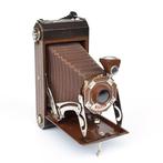 Kodak Brown Colored Art Deco Six-16 No. 1 | Folding Analoge