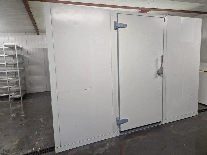 Vriescel 316 x 406 x 226 cm, Zakelijke goederen, Horeca | Keukenapparatuur, Gebruikt, Koelen en Vriezen