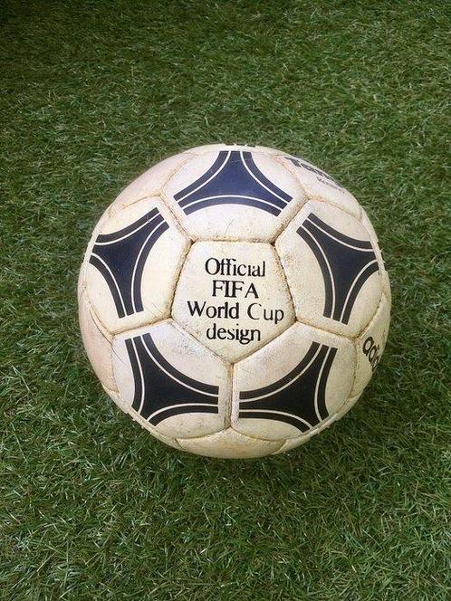 Campionato Mondiale di calcio 1978 - 1982 - Voetbal - bal, Verzamelen, Overige Verzamelen