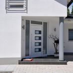 vidaXL Voordeur 110x210 cm aluminium en PVC wit, Doe-het-zelf en Bouw, Verzenden, Nieuw