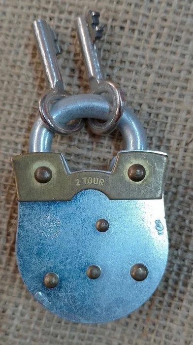 trelock - Slot en sleutel, Antiquités & Art, Antiquités | Assiettes décoratives & Carrelages