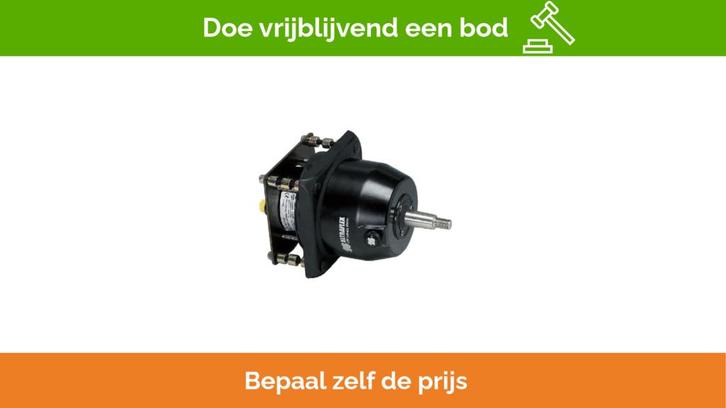 Bieden: Uflex X56 square mounting flange for steering black, Watersport en Boten, Bootonderdelen, Ophalen of Verzenden