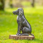 Figure - Beeld van een teckel in zittende houding - métal