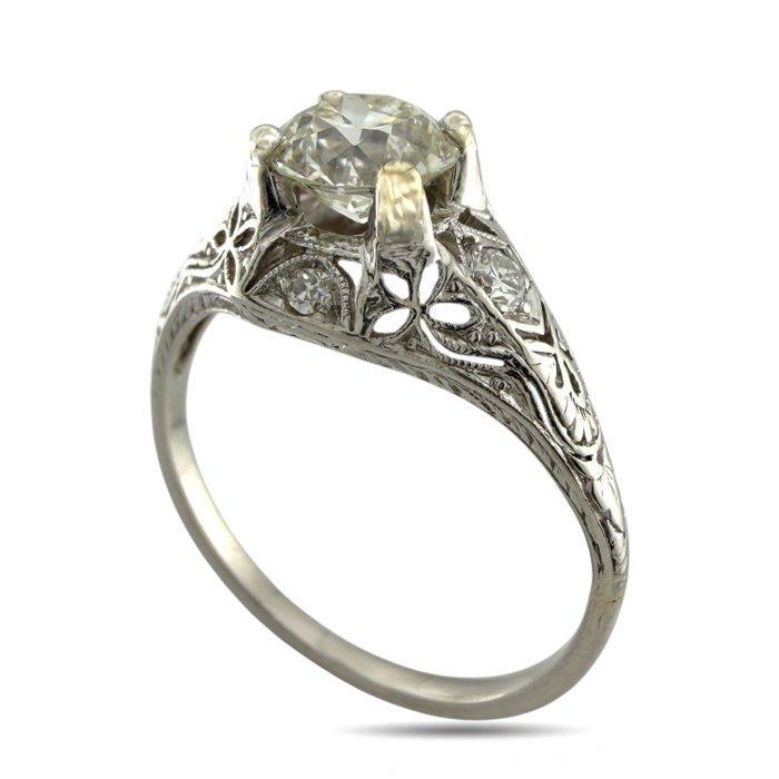 Bague Bague en platine sculpté exclusive de 1,03 carat avec, Handtassen en Accessoires, Ringen