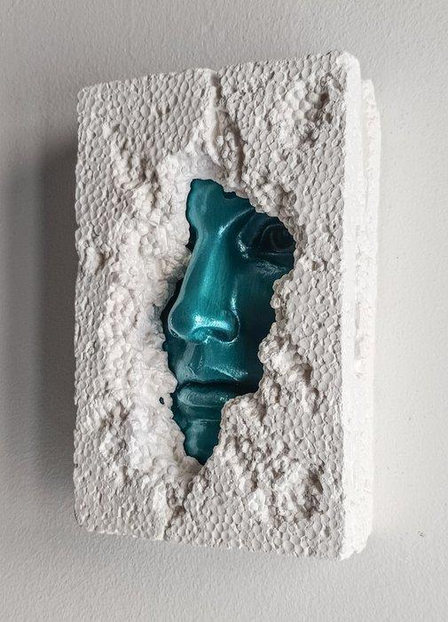 Salvatore Alibrio - Packaging - Metal Green, Antiquités & Art, Art | Objets design