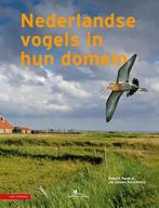 Nederlandse vogels in hun domein 9789050117999 Robert Kwak, Verzenden, Zo goed als nieuw, Robert Kwak