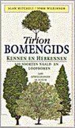 Tirion bomengids 9789052102276, Gelezen, Mitchell, Verzenden