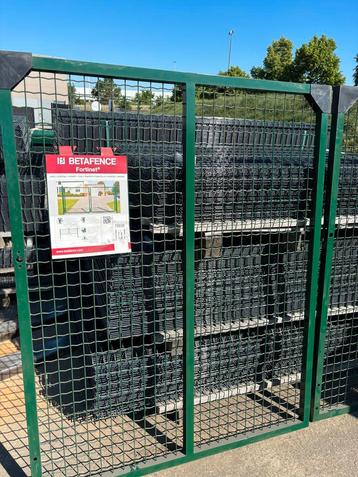 Fortinet Dubbele Draaipoort (vleugels) - BETAFENCE beschikbaar voor biedingen