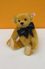 Steiff: Teddybeer A Million Hugs - Teddybeer - 2000-2010 -, Antiek en Kunst