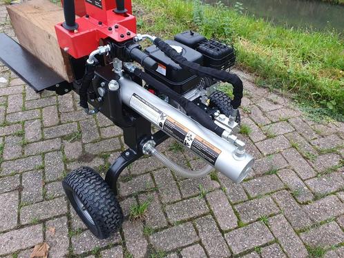 Kraffter 12T houtklover Kohler 196cc Horizontaal, Doe-het-zelf en Bouw, Sanitair