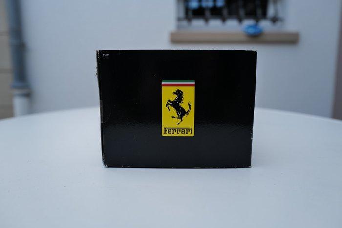 Hot Wheels 1:18 - Modelauto - Ferrari 1984 GTO, Hobby & Loisirs créatifs, Voitures miniatures | 1:5 à 1:12