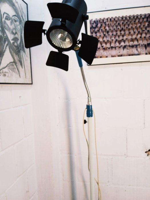 Staande lamp - Vintage reflectorlamp - Metaal, Antiek en Kunst, Antiek | Wandborden en Tegels