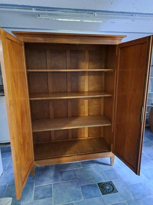 Kast - Hout, Antiek en Kunst, Curiosa en Brocante