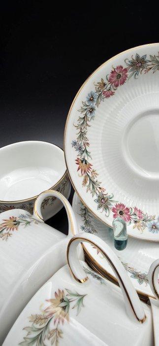 Paragon - Koffie- en theeservies (14) - Belinda -, Antiek en Kunst, Antiek | Meubels | Tafels