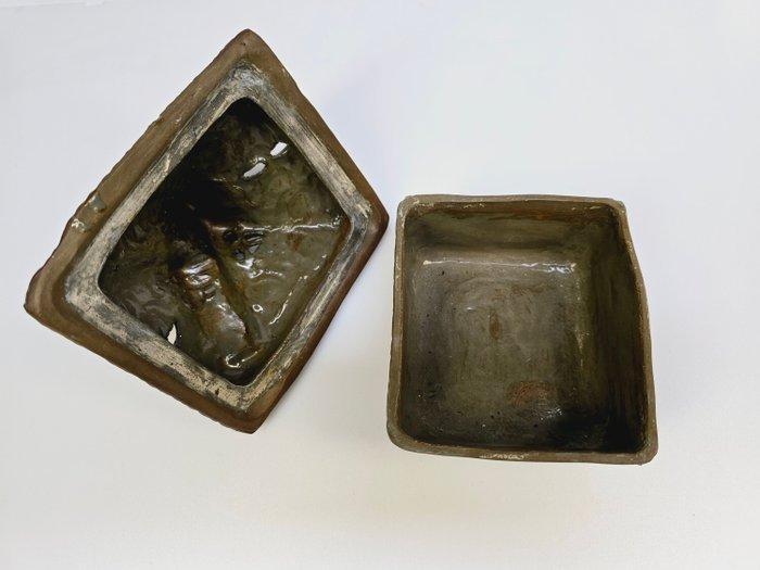 sculptuur, Incense house - 13 cm - Glazuur, Keramiek, Antiek en Kunst, Curiosa en Brocante