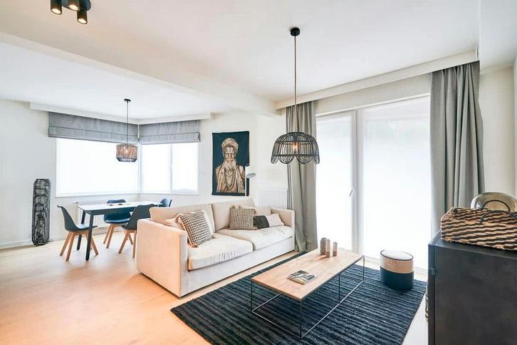 Appartement aan Boulevard Auguste Reyers, Schaerbeek, Immo, Appartementen en Studio's te huur