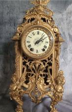 Pendule -   Verguld brons - Dat. 1950, Antiquités & Art, Antiquités | Horloges