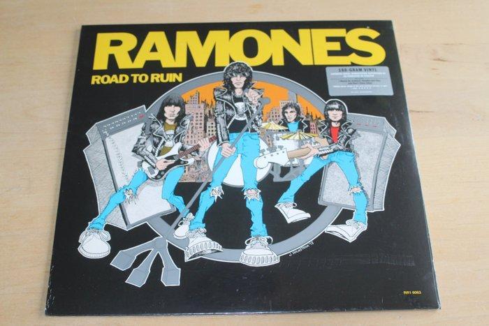 Ramones - Road To Ruin + Backstage Passes + Guitar Pick - LP, Cd's en Dvd's, Vinyl Singles