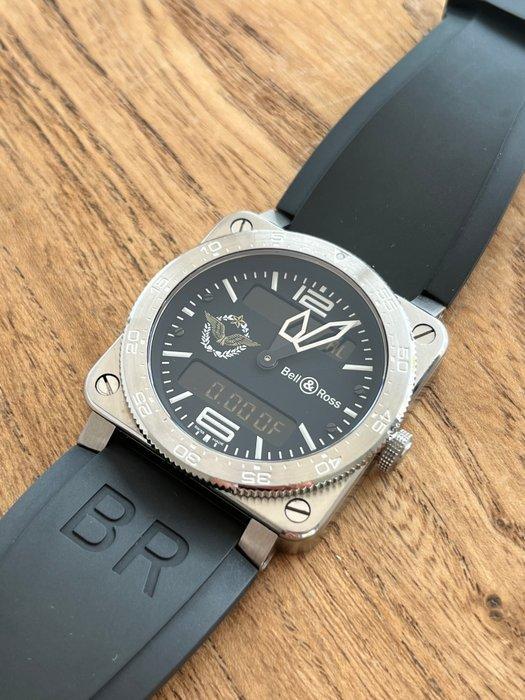 Bell & Ross - BR 03-88 armée de l’air 017/250 -, Handtassen en Accessoires, Horloges | Heren