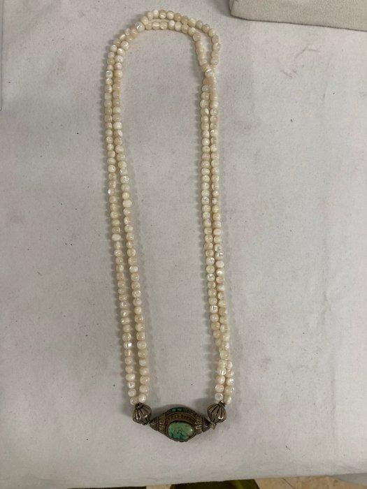 Een zeer opvallende ketting van oude Tibetaanse, Antiek en Kunst, Kunst | Niet-Westerse kunst