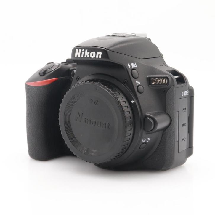 Nikon D5600 body | Tweedehands, Audio, Tv en Foto, Fotocamera's Digitaal, Zo goed als nieuw, Nikon, Verzenden