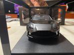 GT Spirit 1:18 - Modelauto - Aston Martin V12 Vantage, Nieuw