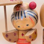 Deux poupées Kokeshi japonaises vintage, signées par Tomio, Antiek en Kunst