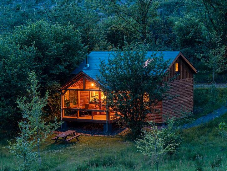 Bijzondere vakantiehuizen in België  - Boek eenvoudig & snel, Vakantie, Vakantiehuizen | België, Aan zee, Aan meer of rivier, In bergen of heuvels