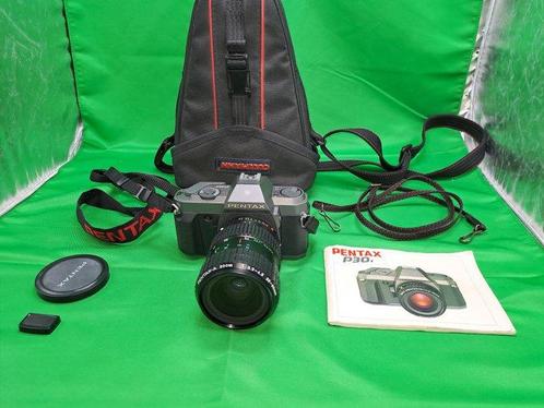 Pentax P 30 T + Pentax-A  ZOOM 3,5-4,5/28-80mm + acc., Audio, Tv en Foto, Fotocamera's Analoog