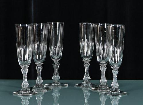 Uniek lot van 6 kristallen Val Saint Lambert champagne, Antiek en Kunst, Antiek | Meubels | Tafels