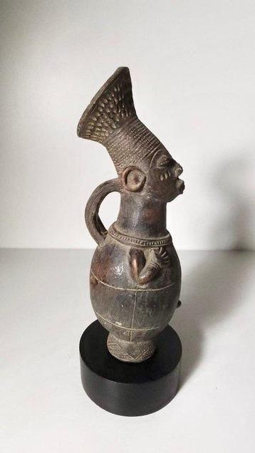 bakje - Mangbetu - Congo RDC (Zonder Minimumprijs)
