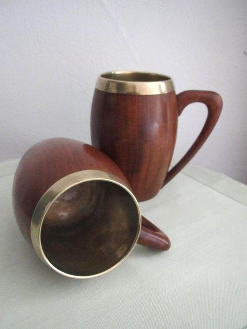 Chope de bière (2) - Notenhout, laiton, Antiek en Kunst, Curiosa en Brocante