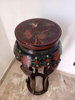 Chinese geschilderde en gelakte chinoiserie sokkel. Antieke, Antiek en Kunst