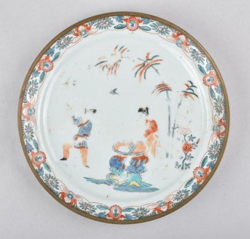 Schotel - A CHINESE DUTCH-DECORATED DISH - Porselein, Antiek en Kunst, Antiek | Overige Antiek