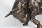 Figurine - Stier. - Bronze, Antiek en Kunst