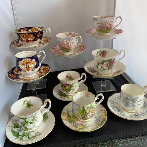 Royal Albert - Kop en schotel (9) - Porselein, Bone China, Antiek en Kunst, Antiek | Meubels | Tafels