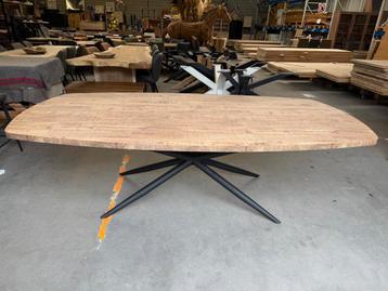 Costa eettafel, kleur mango, Huis en Inrichting, Tafels | Eettafels, Nieuw, Overige materialen