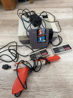 Nintendo - family pack met 2 controllers, gun en game mario, Nieuw
