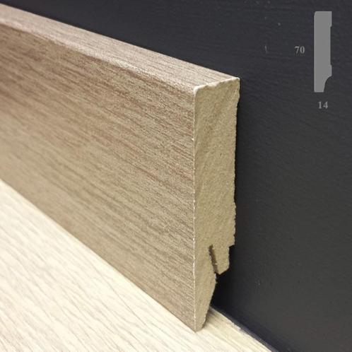 Bijbehorende MDF plint, Doe-het-zelf en Bouw, Plinten en Afwerking, Ophalen of Verzenden