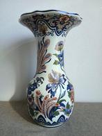 Boch Frères - Vase - Vieux Rhodes - Poterie - met liervogel, Antiek en Kunst