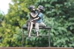Sculpture, groot formaat beeld ,,friends forever,, - 40 cm -, Antiek en Kunst