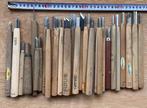 Sculpture, 28 wood carving knives or wood block carving