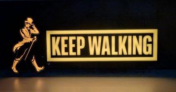 Collection de souvenirs - Johnnie Walker Sign