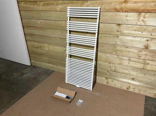 Veiling - Vasco radiator Agave-A HRM-A 60x150,1mm 943W, Doe-het-zelf en Bouw, Sanitair