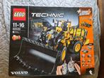 Lego - Technic - 42030 - Volvo L350F Wheel Loader -, Nieuw