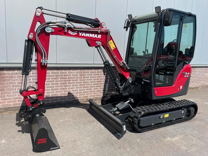yanmar SV22 graafmachine minigraver compact 2260 kg, Zakelijke goederen, Machines en Bouw | Kranen en Graafmachines, Graafmachine